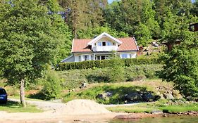 Holiday Home Naudoyna - Sow046 By Interhome